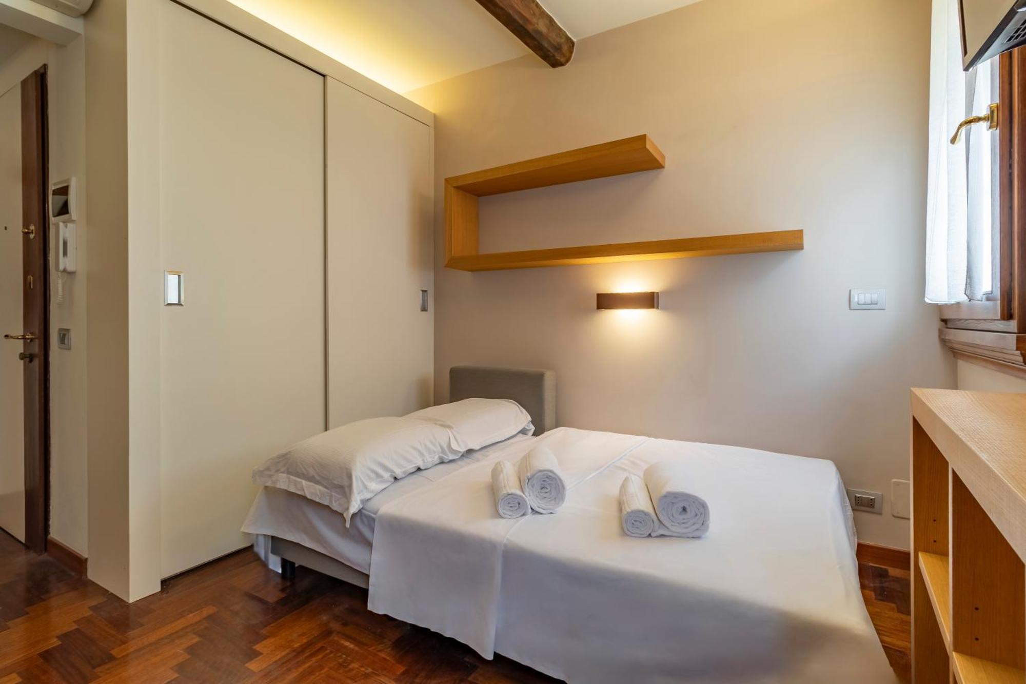 Urent - Trastevere Petite Escape